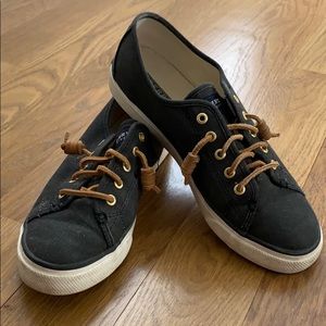 Sperry slide on shoes